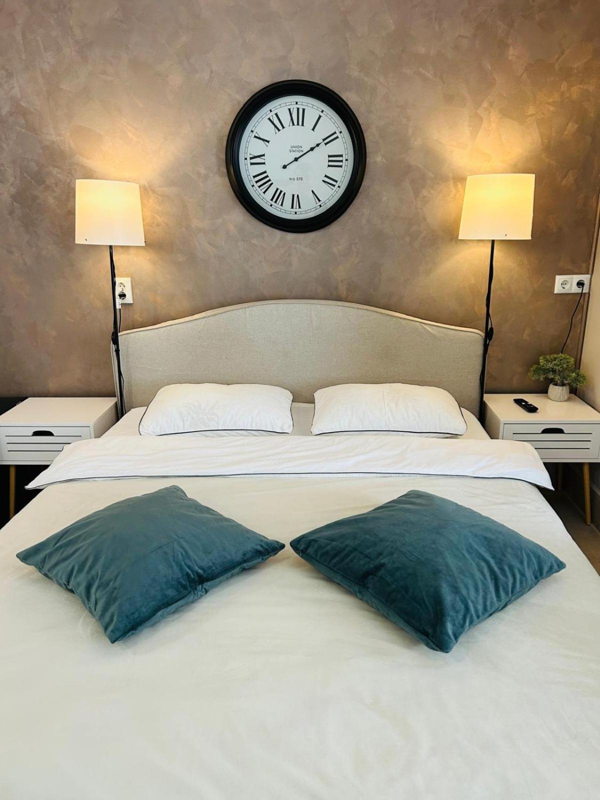 Hotel New House Sybin Zewnętrze zdjęcie
