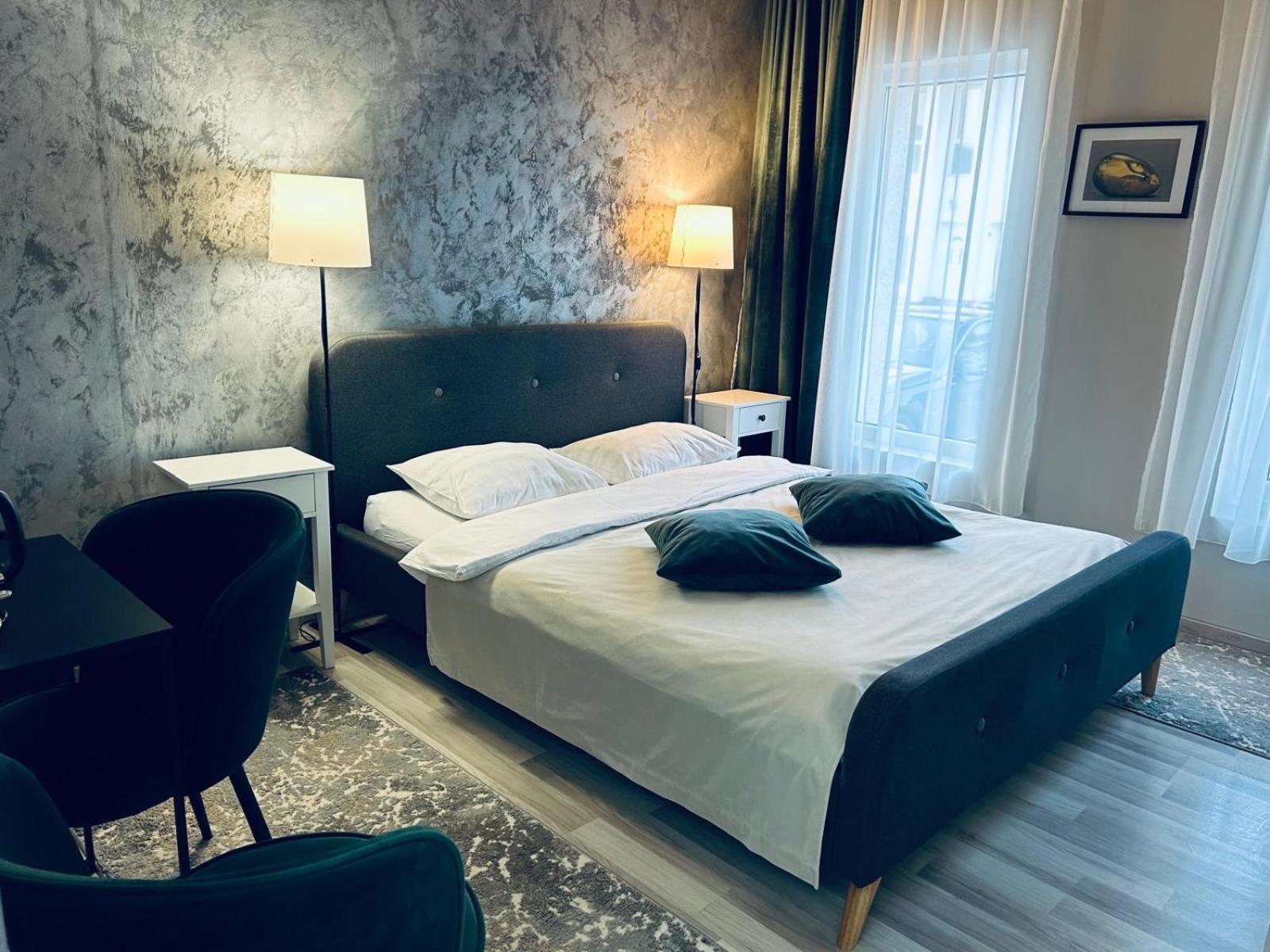 Hotel New House Sybin Zewnętrze zdjęcie